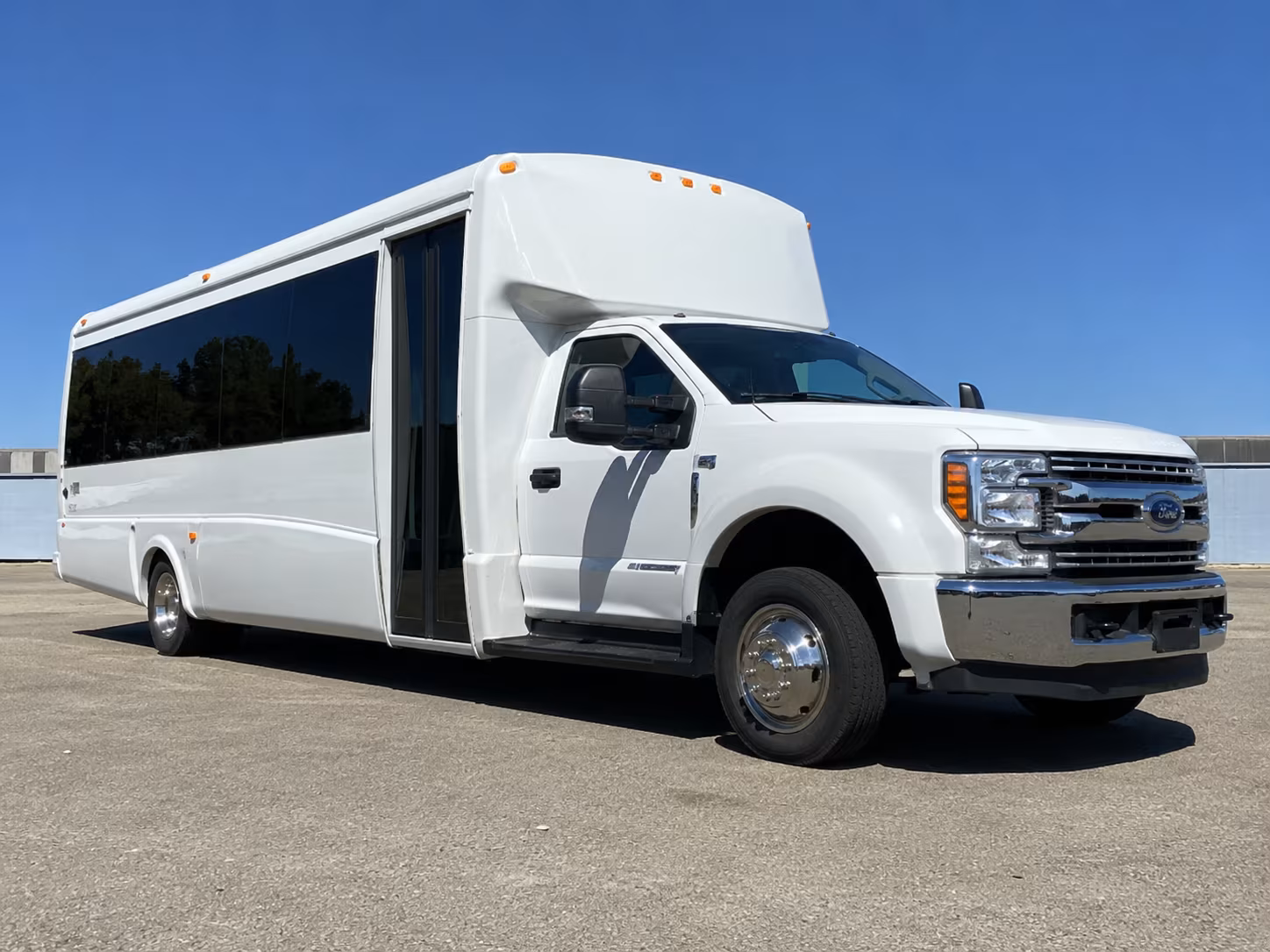 charter buses for boise area museum and science field trips