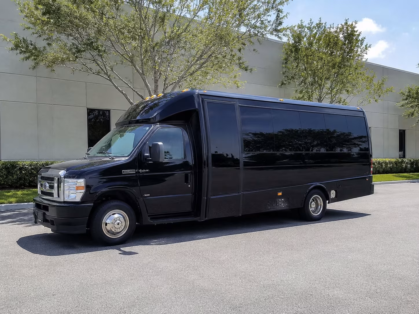 charter buses to ford idaho center shows and events
