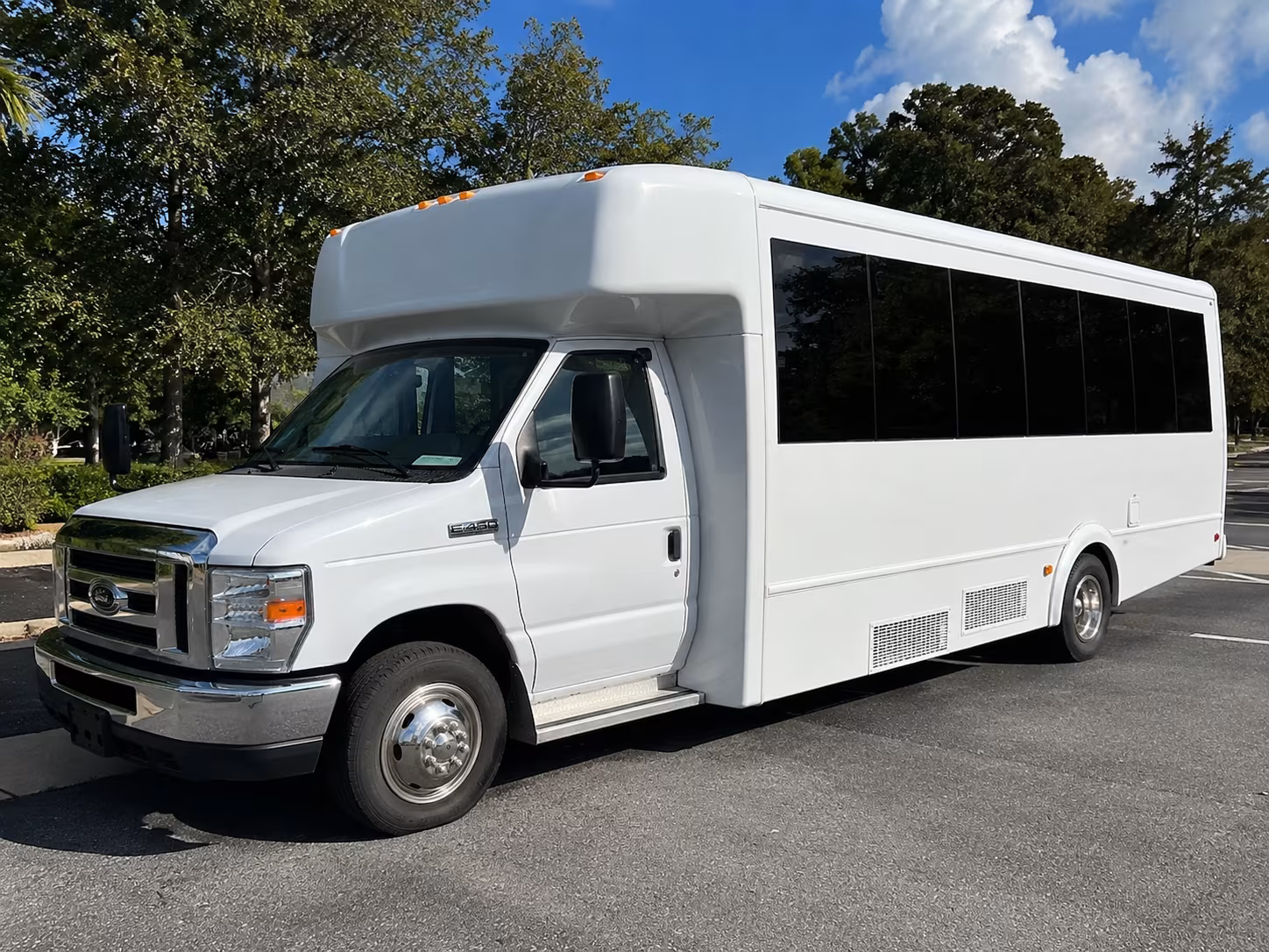 corporate party bus rental