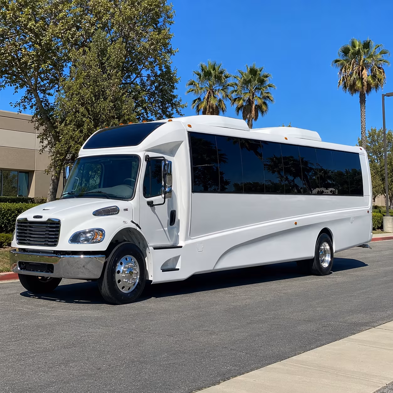 meridian 20 passenger minibus