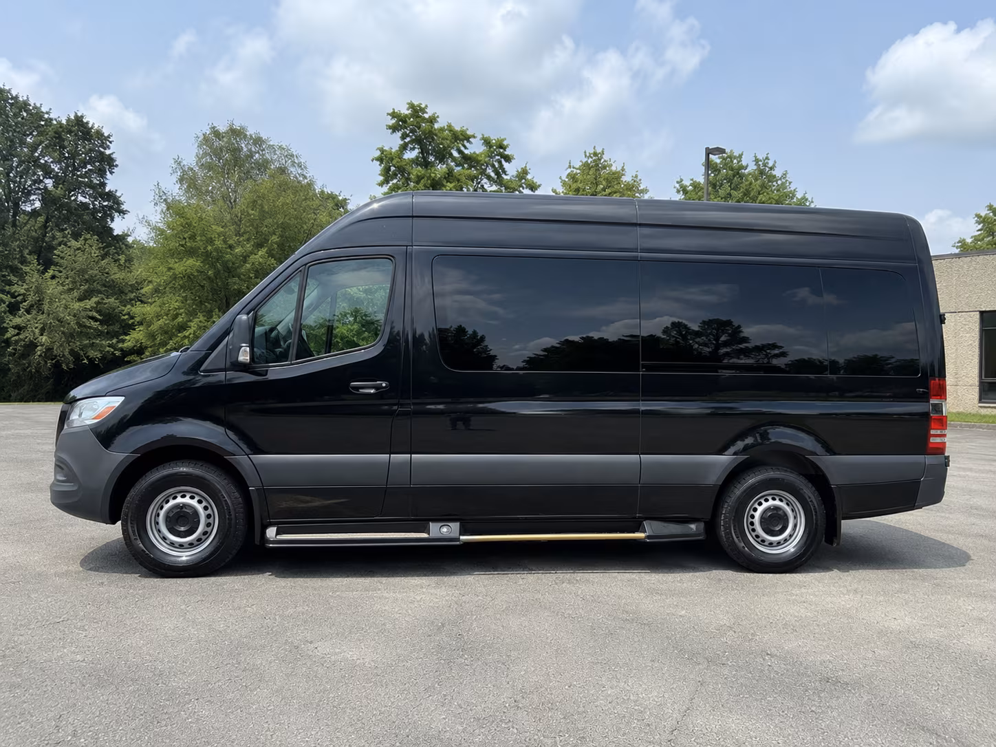 meridian sprinter limousine