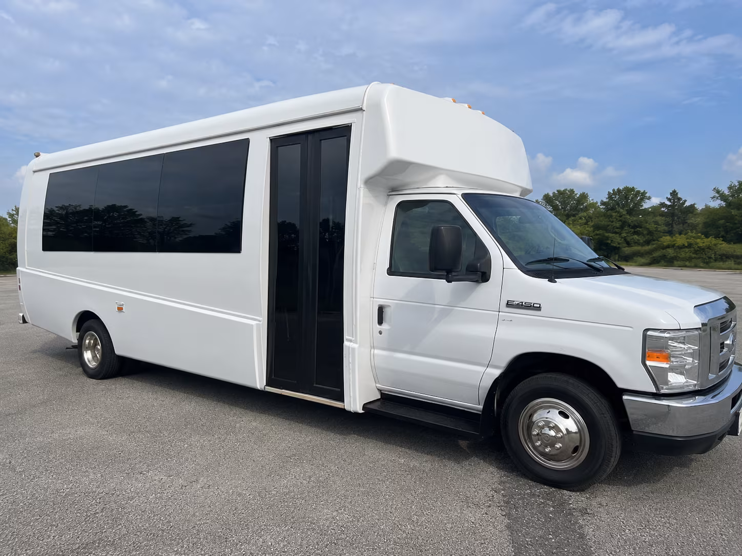 party bus rentals for meridian high school proms