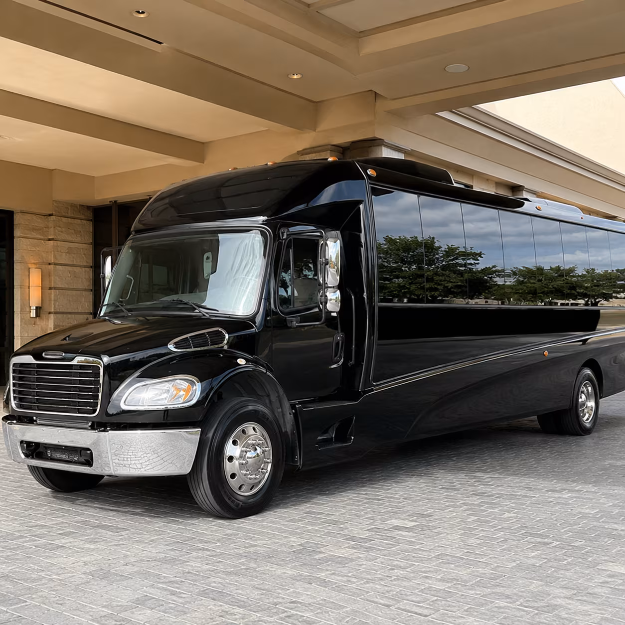 weekly worship shuttle buses for meridian congregations